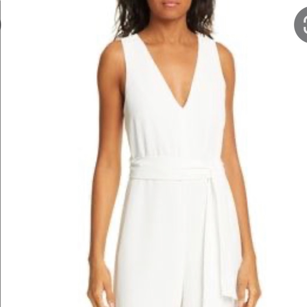 Club Monaco White Jumpsuit Sz 2